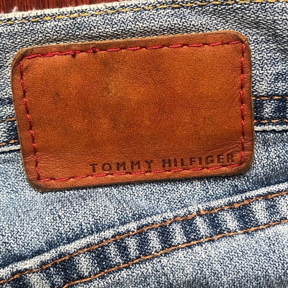 Tommy  Hilfiger Faded Straight Leg Mid Waist 28/32 Denim Jeans - Picture 5 of 13